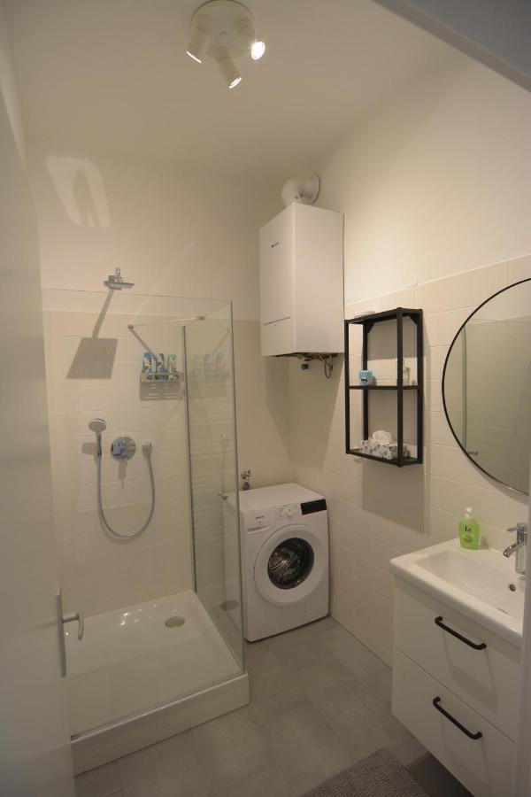2-Rooms; Stay And Relax! Near Vienna Main Station Bagian luar foto